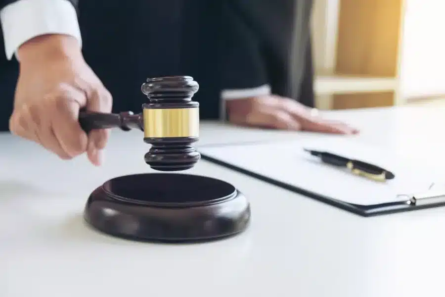 Understanding The Legal Process From Consultation To Courtroom