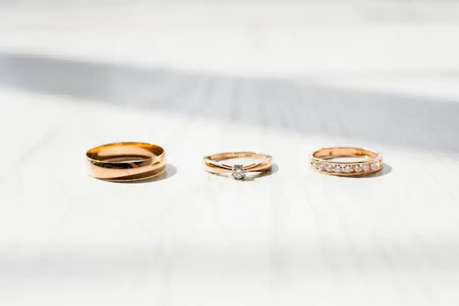 Consider her ring first, then build around it