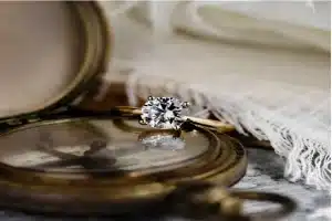 Best Places to Buy Diamonds and Engagement Rings Online