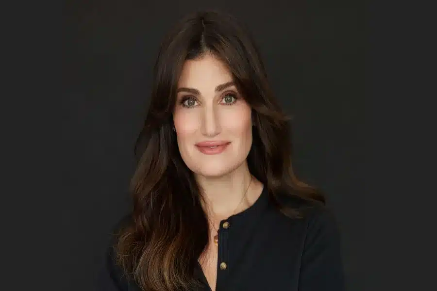 Idina Menzel Height